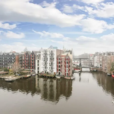 New City Center Апартаменты Амстердам